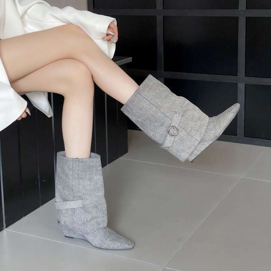 2025 Autumn New Style Ankle Square Toe Sexy Designer Shoe Women Belt Buckle Wedge Fashion Elegant Short Boots