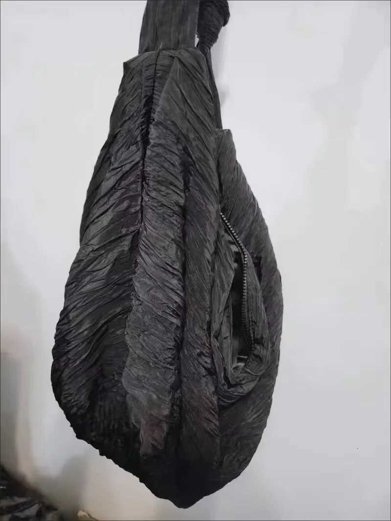 Inner Lazy Pleated Cloud Crossbody Bag for Women casual soft canvas bag cloth large dumpling bagL251023