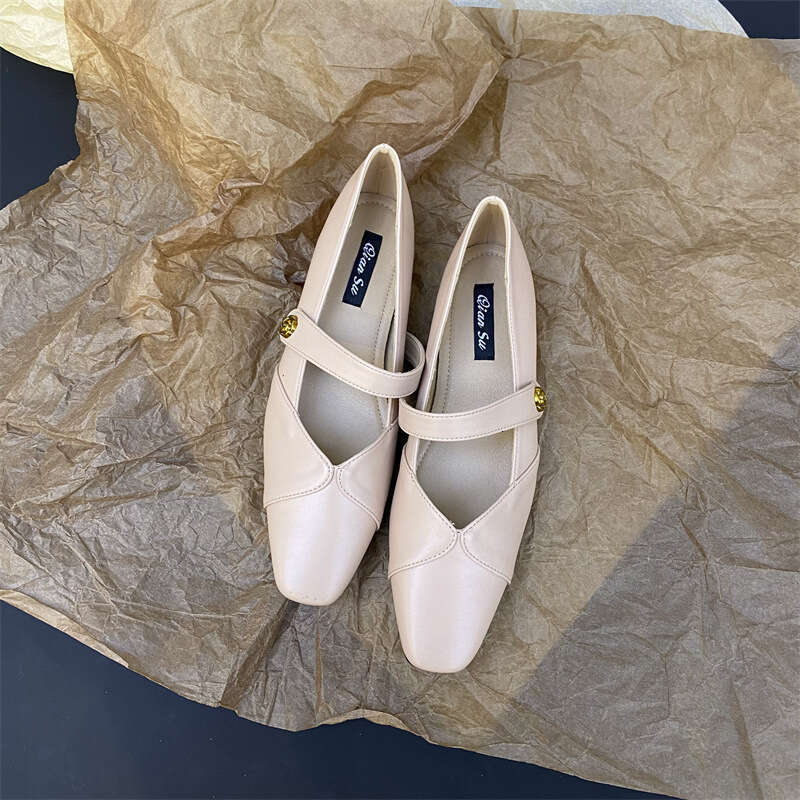 Designer Shoe 2025 Spring and Autumn Solid Color Gentle Slip-On with Chunky Heels French Mary Jane Shoes Women's to Match Dresses Versatile Comfo