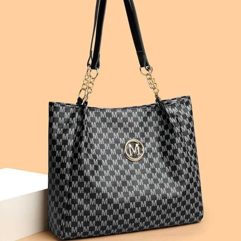 Womens New Commuter Tote Bag Trendy Fashionable Single Shoulder Large Capacity Simple Vintage PrintL251023