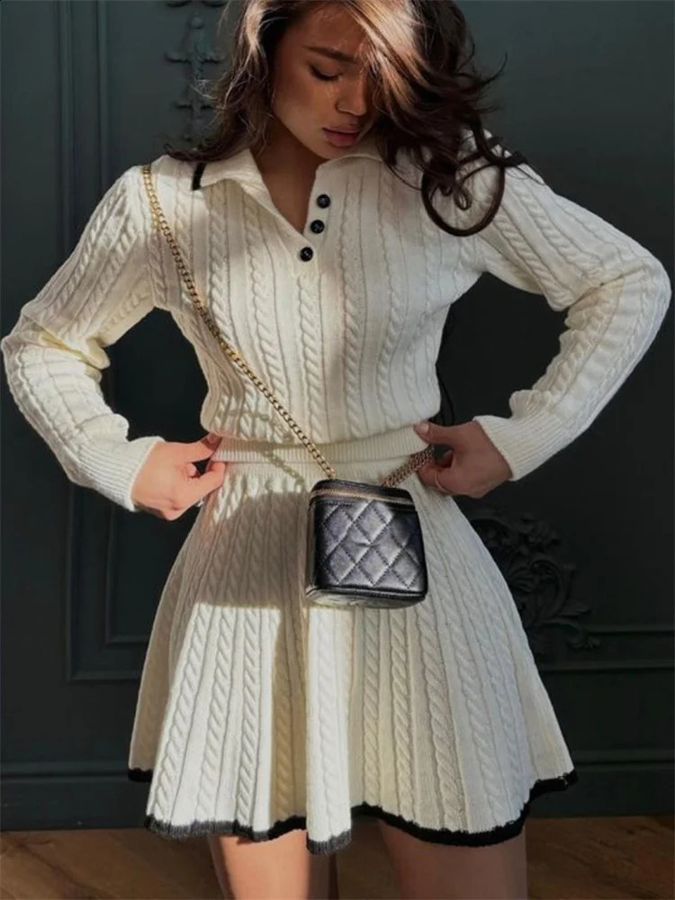 Tossy Autumn Fashion 2 PieceSet Skirt Womens Patchwork Contrast Long Sleeve Lapel Pullover And High Waist Mini Outfits 251022