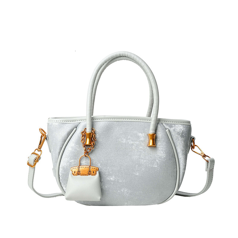 Luxury Brand Designer Bag High-End Large Capacity Bag For Women 2025 New Fashion Versatile Commuter Handbag Shoulder Bucket Bag