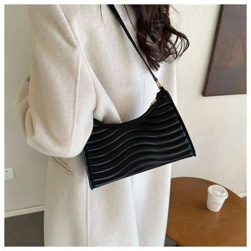 Women's Underarm Bag Commuting Texture Minimalist One Shoulder bag New Versatile Fashion Pu Handbag Crossbody Bags Shopper Purse