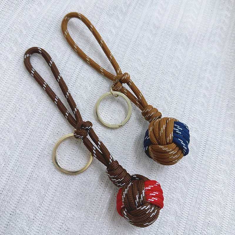 New Handwoven Twocolor Small Ball Fashion Bag Pendant Cute Creative Pendant Mobile Phone Keychain Lanyard Bag Accessories Z251023