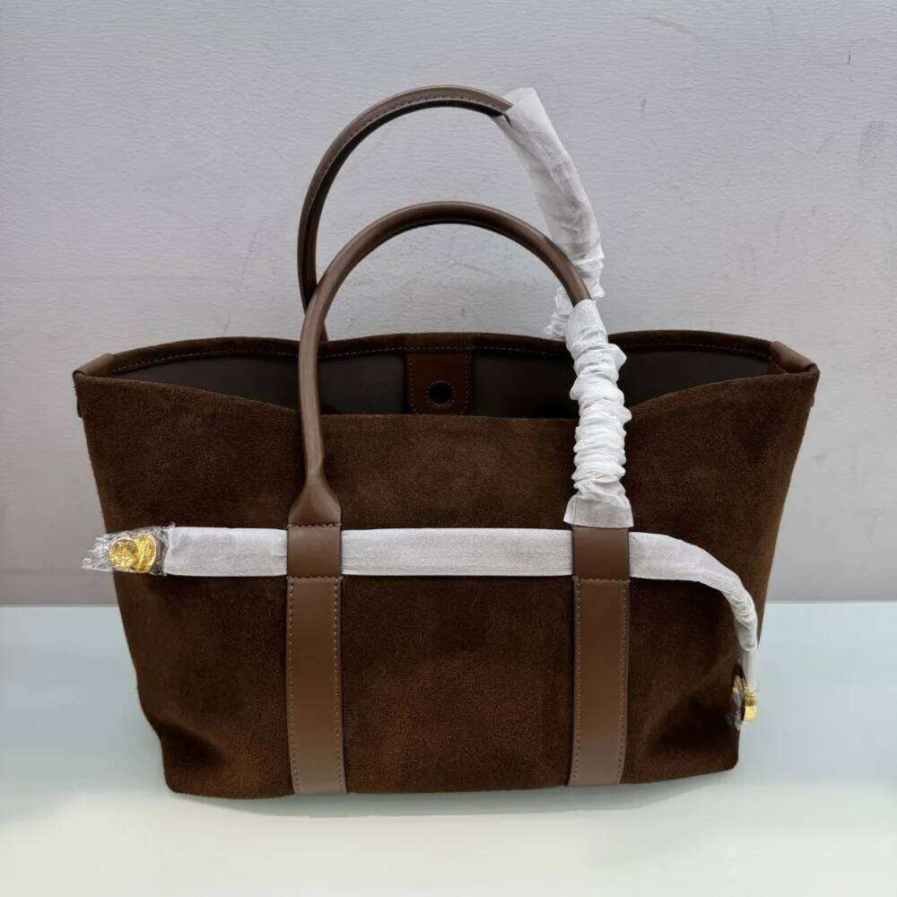New Portable Small Tote High-quality Large-capacity Handbag Women's Commuter Child Mother Bag Casual and Versatile