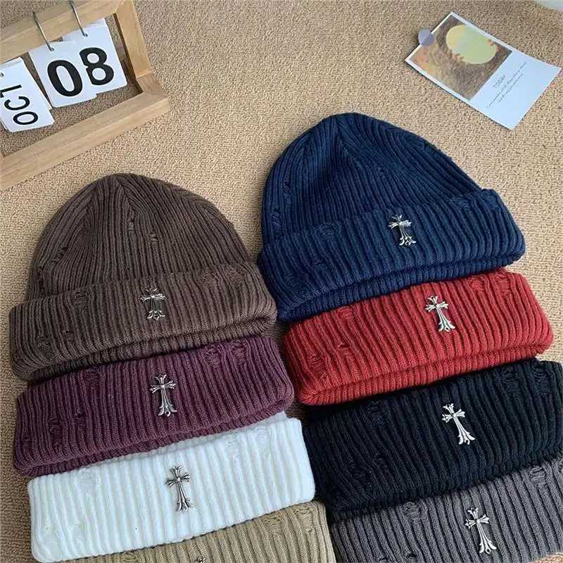 FallWinter Street Fashion Distressed Knit Cap for Men and Women Versatile Retro Metal Cross Emblem Wool Hat Couple Beanie CapXJ251023