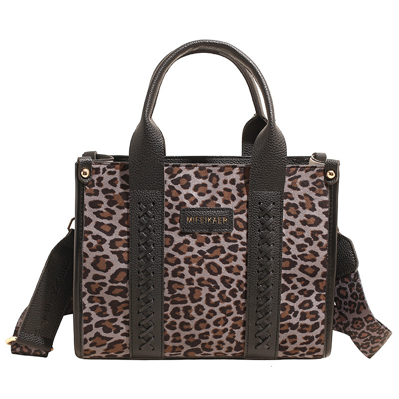 Luxury Brand Designer Bag Niche Design Fashion Leopard Print Handheld Tote Bag For Women 2025 New Large Capacity Shoulder Crossbody Bag