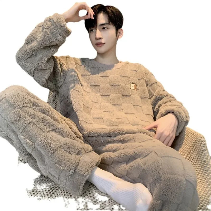 Mens Winter Thickened Fleece Lined round Neck Sleepwear Set Coral Velvet Home Clothes Warm Cartoon Print Long Sleeve Pajamas 251021