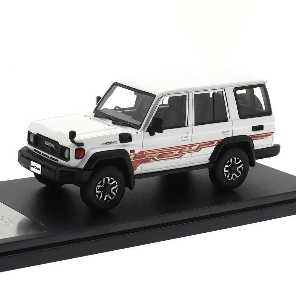 History Brand Model Car 143 TOYOTA LAND CRUISER70 AX2023Resin Car Toy Vehicles Metal Model Car Decoration Kids Gift BoyT251023