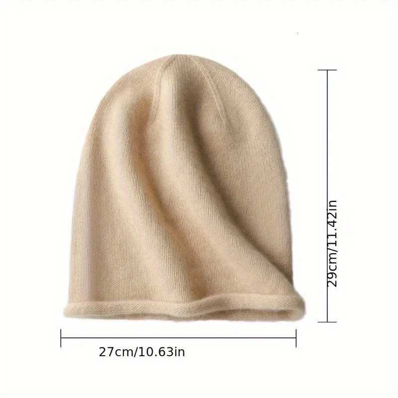 1PC Luxury Beanie Hat A Warm Elastic Breathable Stylish Design Casual Winter Fashion Knitted Beret HatXJ251023
