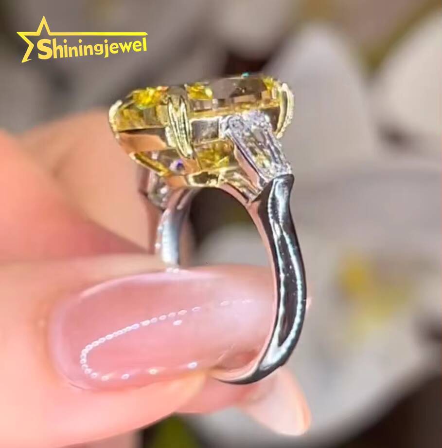 Custom 3ct Elongated CushionCut Fancy Intense Yellow Diamond 10K 14K 18K IGI Certificated Lab Grown Diamond Ring