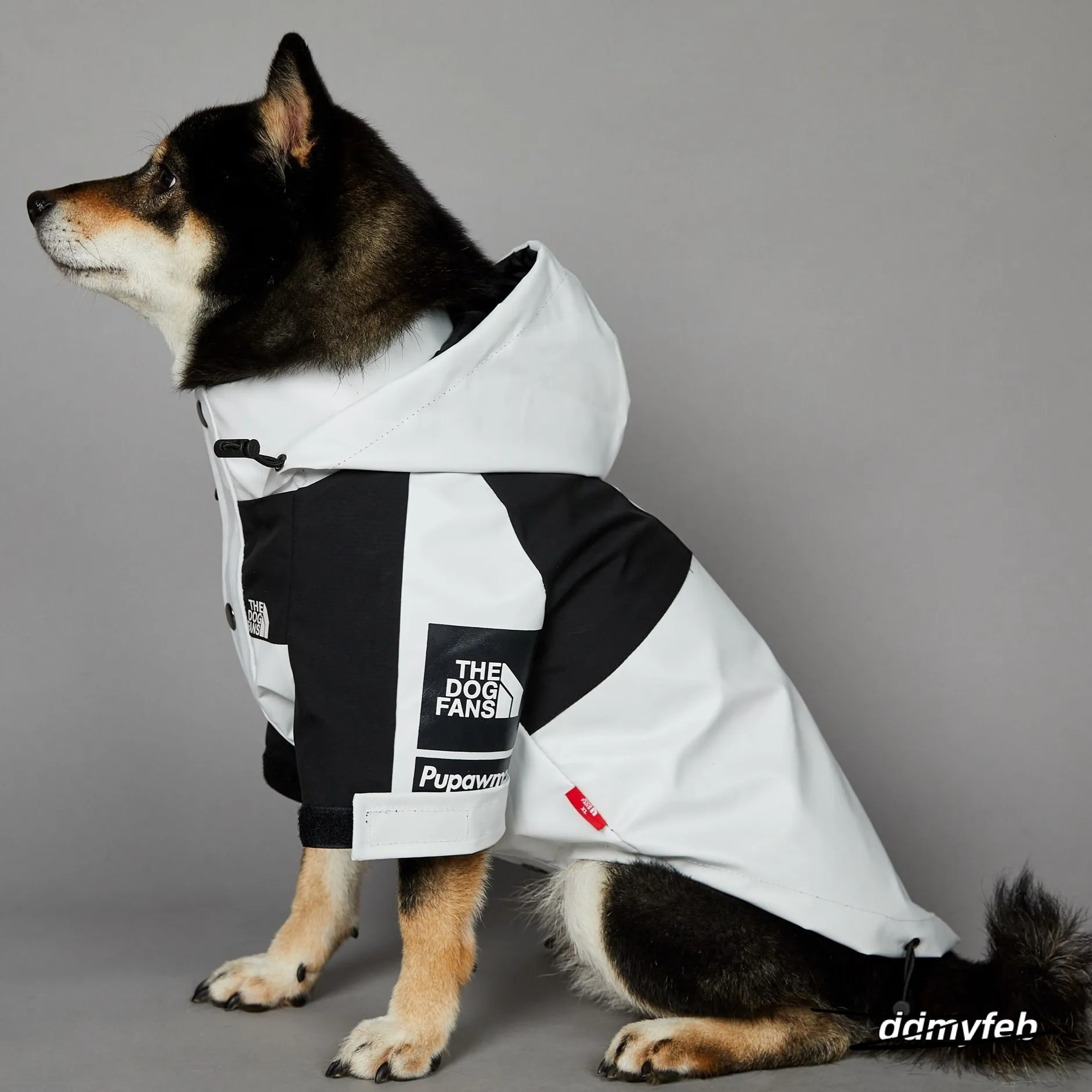 Autumn Winter Coat, Waterproof Dog With Leash Hole, Windproof Warm Outdoor Jacket Adjustable Hood Zipper Closure For Small To Large Dogs White XXXL A3