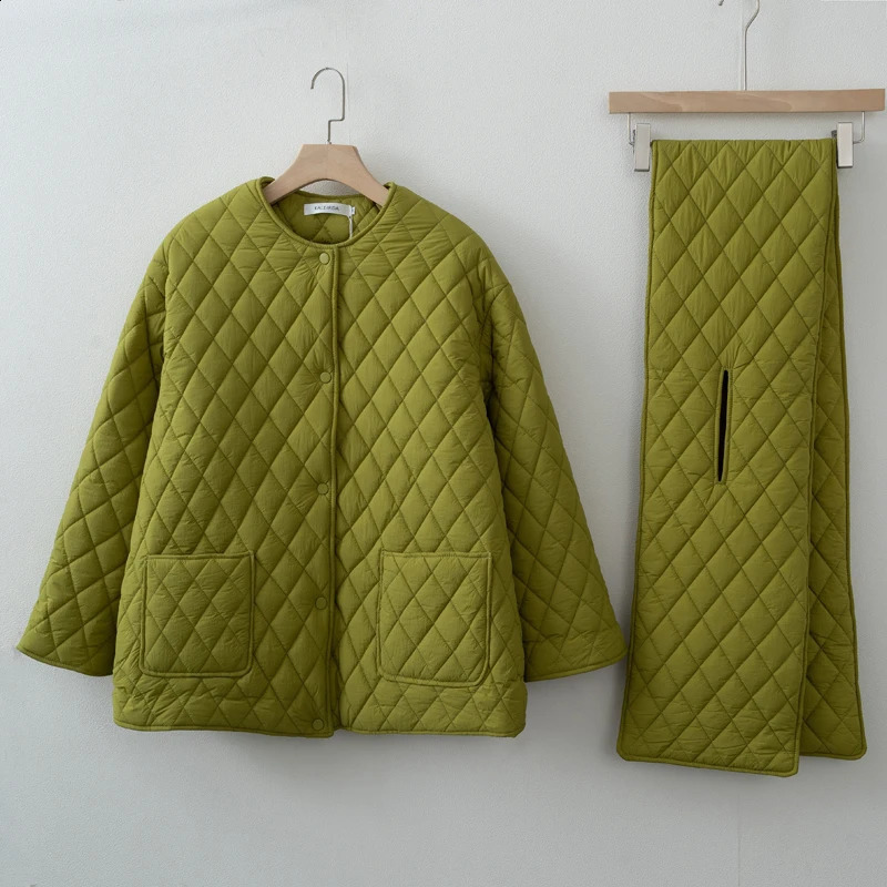 Women Autumn Winter Scarf Jacket Warm parka 251021