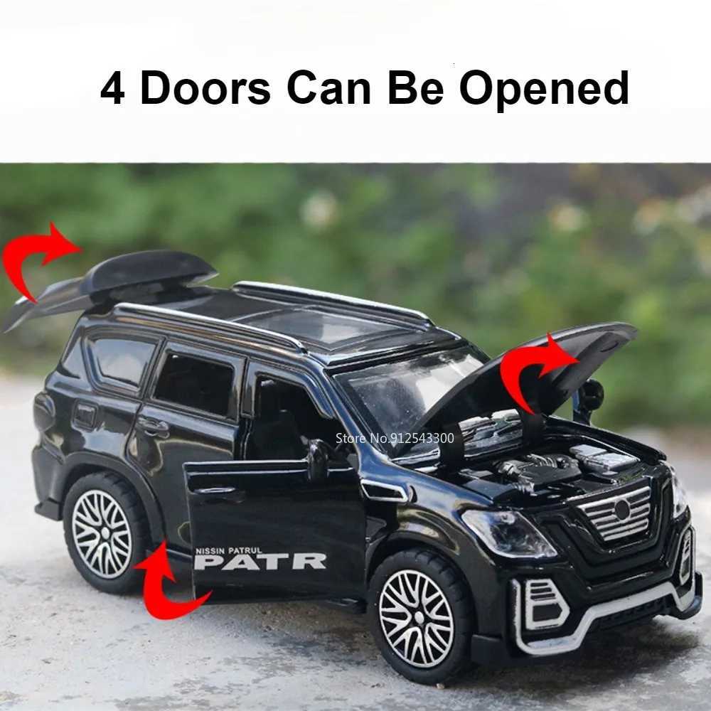 Scale 136 Patrol SUV Car Model Toy Alloy Body Rubber Tire 4 Doors Opened Pull Back Cross Country Cars Models Ornaments GiftsT251023