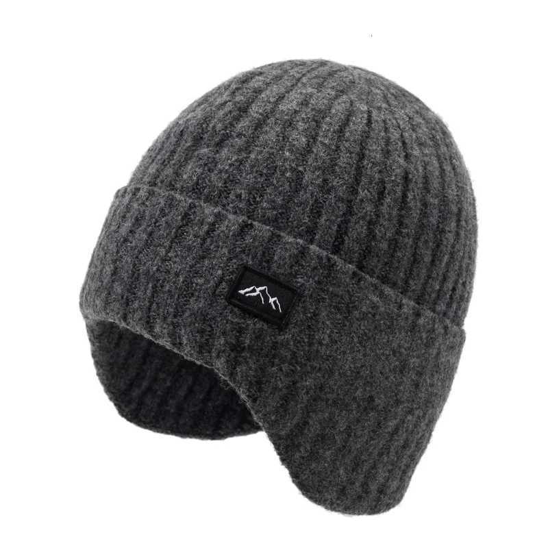 Unisex Ear Protection Beanie with Thermal LinedLeisure Warmth Knitted Skull Cap for Outdoor Cold WeatherSuitable for Daily UseXJ251023