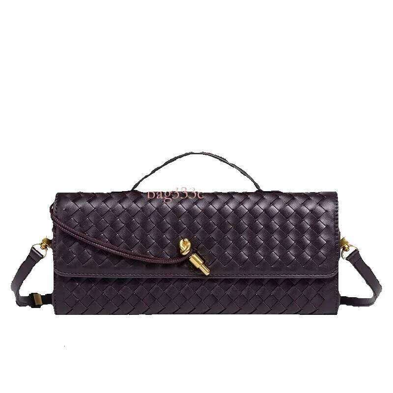 Handmade Woven Single Shoulder Organ Fashion Trend Baguette Simple Handheld Crossbody Bag