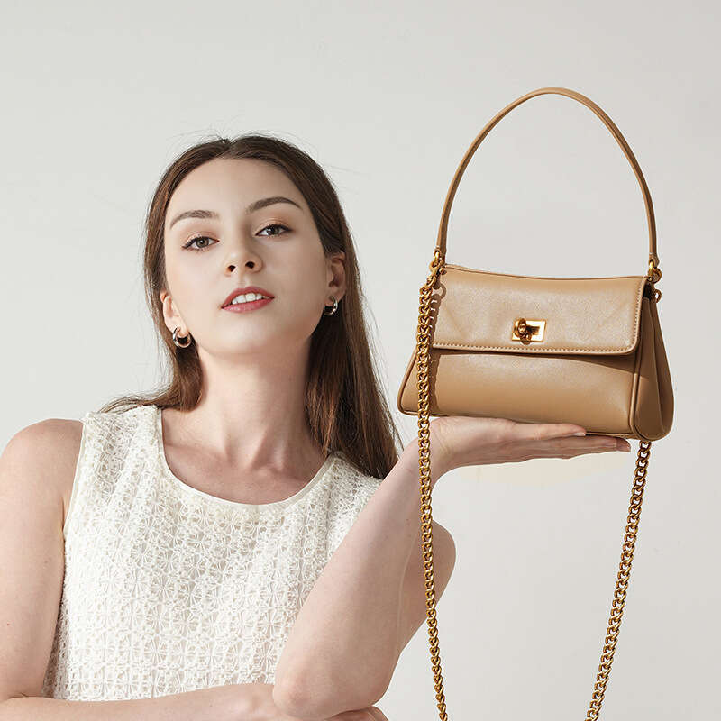 Luxury bag High Quality Cowhide Niche Design Single Shoulder Baguette Bag Premium French Rodeo Genuine Leather Chain Underarm