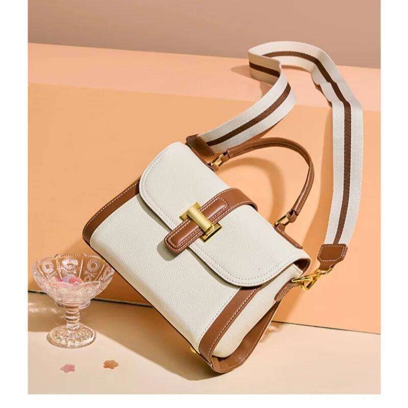 Genuine Leather Women's Crossbody Retro Chic Handbag Luxurious Commuter Shoulder Bag