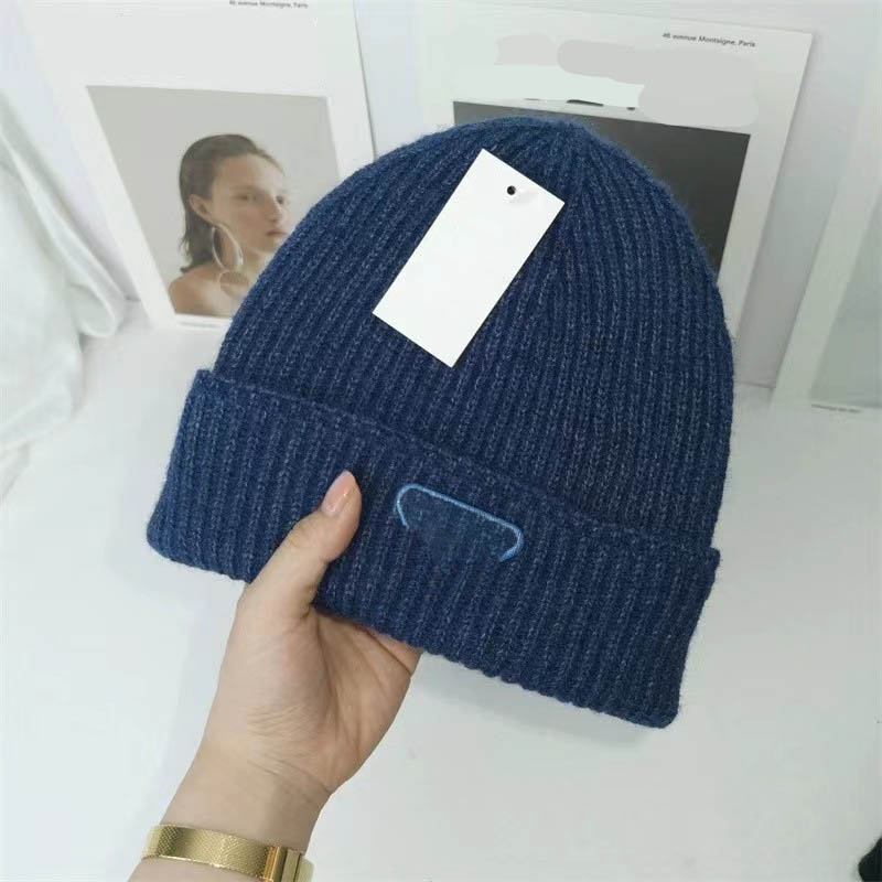 Designer beanie geometric pattern Premium Beanie Premium Winter Beanie Solid Color Knit Cap for Men & Women Warm Stretchable Cuffed Hat Cold Weather hat bonnet luxe