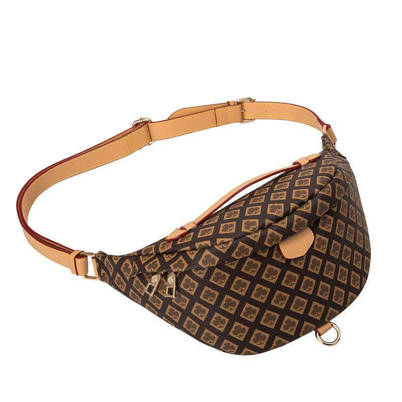Designer Bags Light Waist Pack Women's New Fashion Large Capacity Printed Crossbody Chest Bag Free Labubu Pendant As A Gift