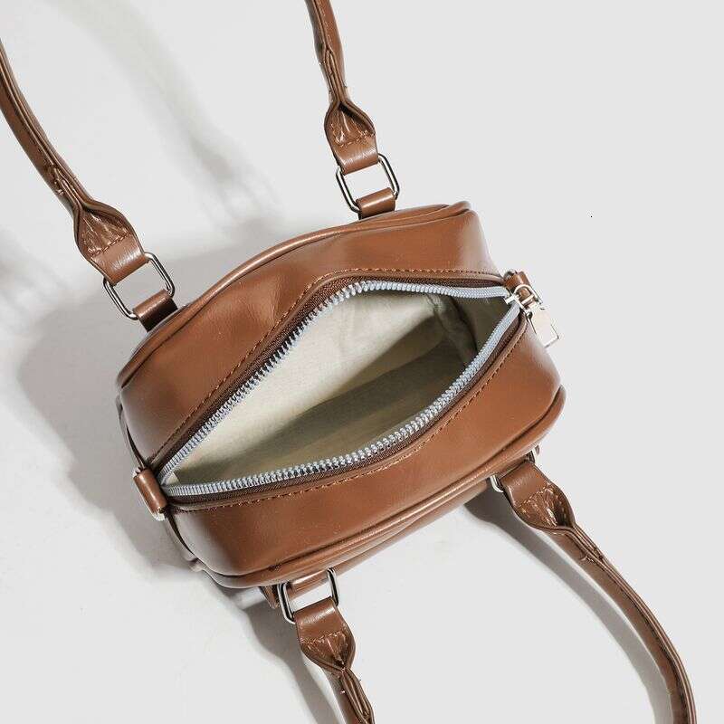 New High-End Texture Handheld Small Square Niche Hundred With A Shoulder Diagonal Cross