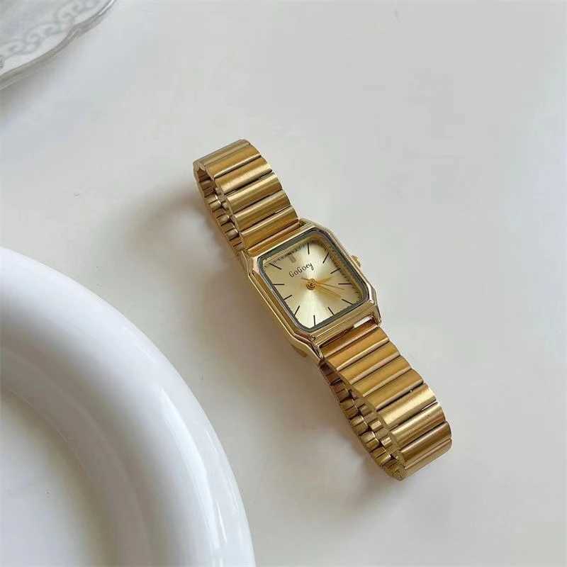 Brand Women Watch Stainless Steel Adjustable Strap Gold Quartz Watch Rectangular Dial Luxury Women Wristwatch DropshippingL251023