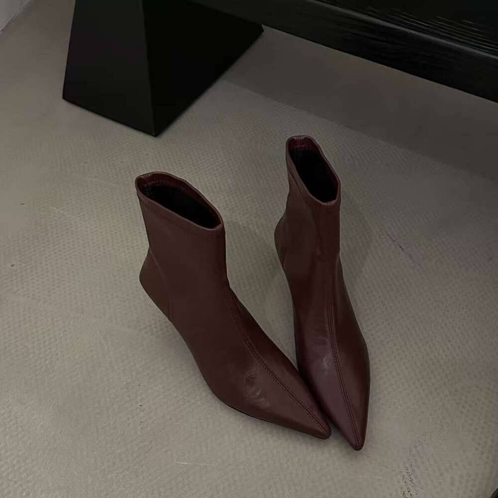 Slimming Pointed Toe Stretch Designer Shoe Slim Slip-On Soft Leather Style Thin Heel Short Boots