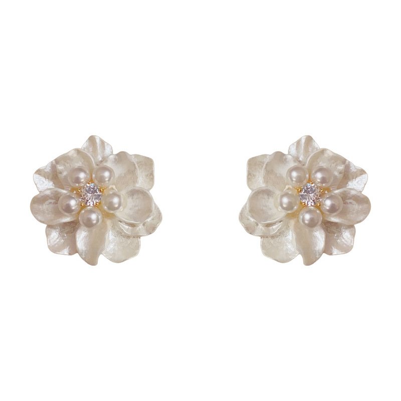 Designer earrings Retro luxury camellia earrings for women, pearl zircon earrings, 925 silver needle design free shipping diamond earrings