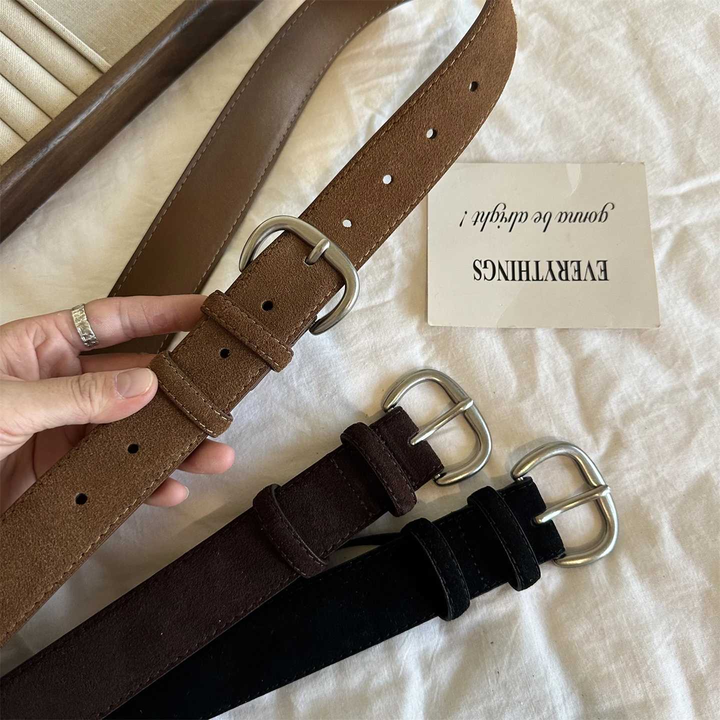 Retro Leather Belt for Women InfluencerApproved Luxurious VintageInspired Style Minimalist Suede Wide Waistband Autumn NewXJ251023