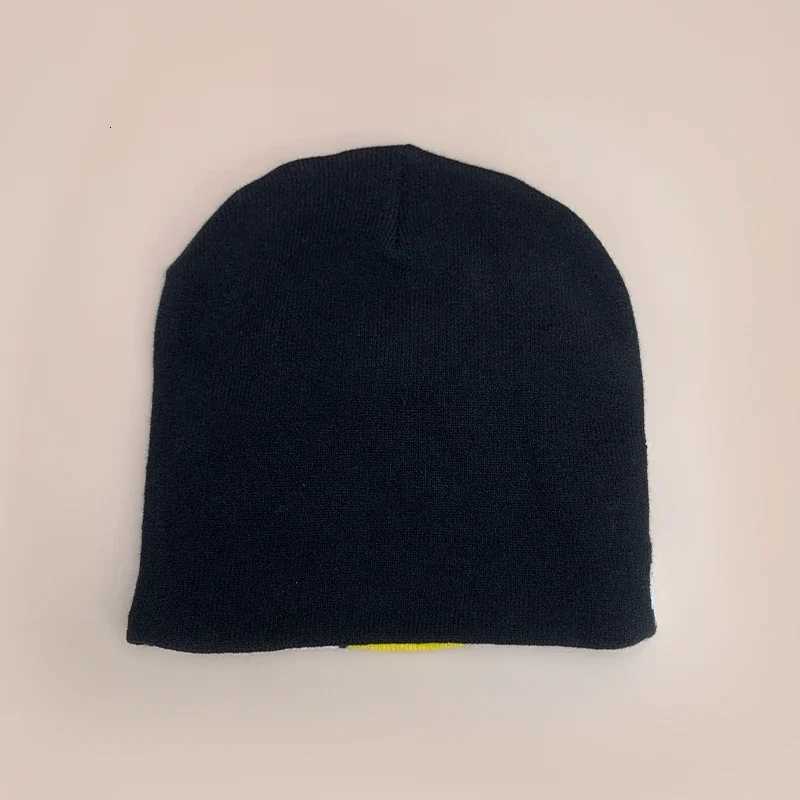 Cartoon Cute Fivepointed Star Knitted Hats Autumn and Winter New Hip Hop Warm ins Color Block Versati Street Fashion BeaniesW251023