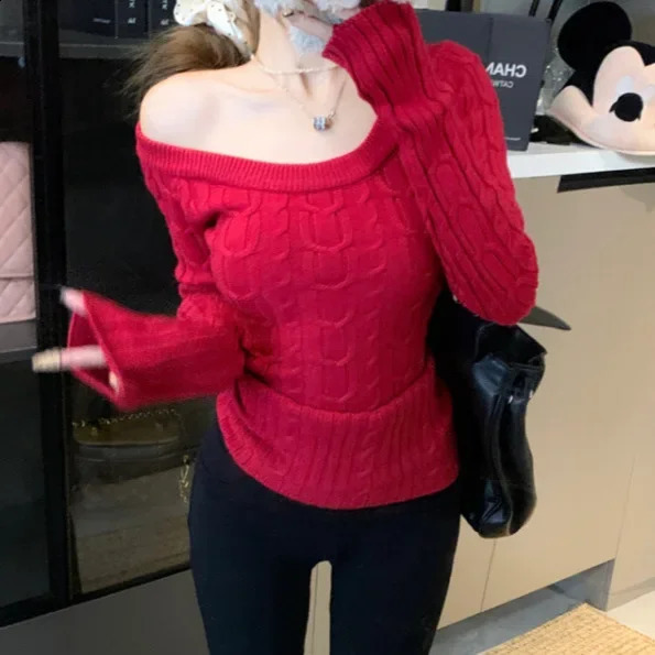 Gray ShoulderOff Knitted Sweater Womens Fashion Slim Fit Base Shirt Trendy Twist Knitwear Winter Casual Top Quality Assurance 251023
