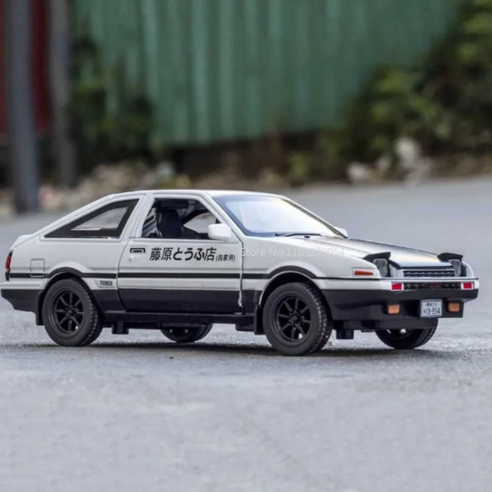 132 AE86 Minicar Alloy Diecast Model Car Toys Pull Back Sound Light Doors Openable Toys Series Boys Birthday Gifts CollectionT251023
