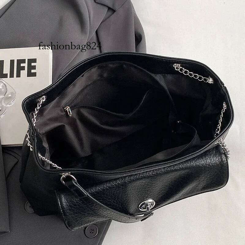 Female Large Black Tote Handbag Multi Pocket Ladies Metal Chain Shoulder Bag Soft Pu Leather Women's Serviceable Crossbody Bags