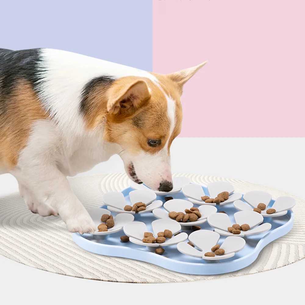 Pet Licking Mat Slow Feeder Silicone MatBowl for Cats Dogs AntiChoking Slow Eating Pad to Prevent Gulping Y251023