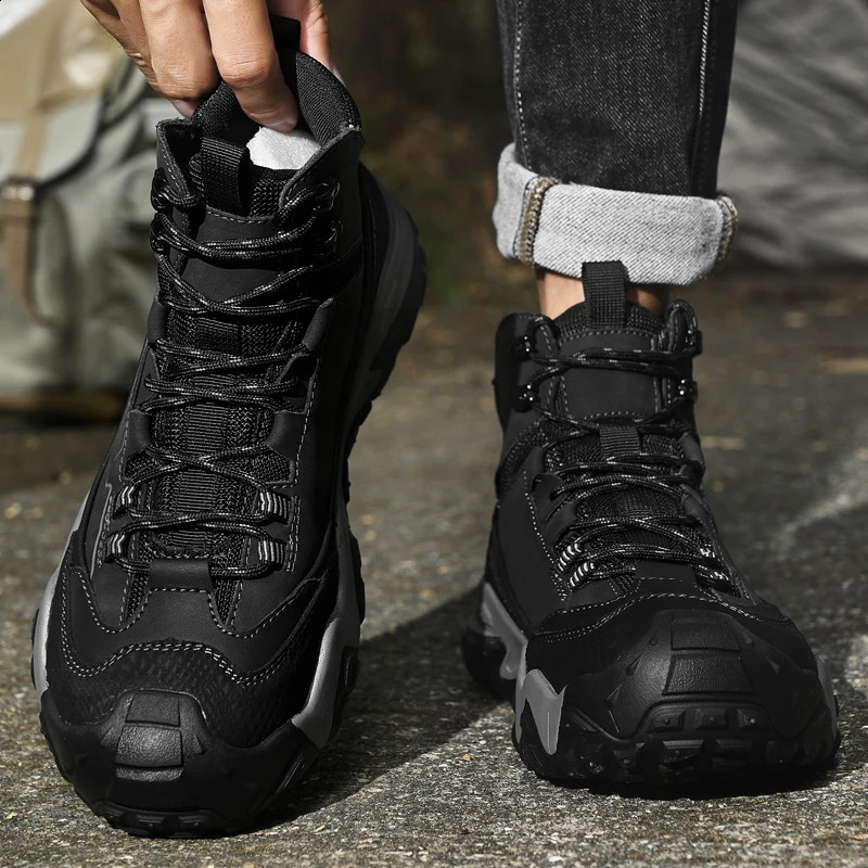 Retro Outdoor Motorcycle Boots Male Comfortable Leather Ankle Boots for Men Trend Biker High Top Shoes Leisure Walk Botas 251021