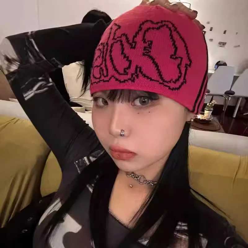 Women Beanie Hat Korean Fashion Knit Letter Winter Jacquard Hip Hop Harajuku Graphic Y2k Streetwear Unisex Pullover AccessoriesXJ251023
