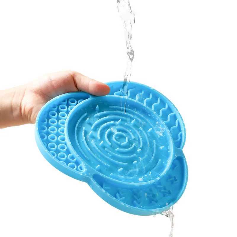 Silicone Slow Feeder Mat for Dogs Cats Dog Feeding Dishes with Suction Cups Antichoking Slow Feeding Pad Pet Supplies Y251023