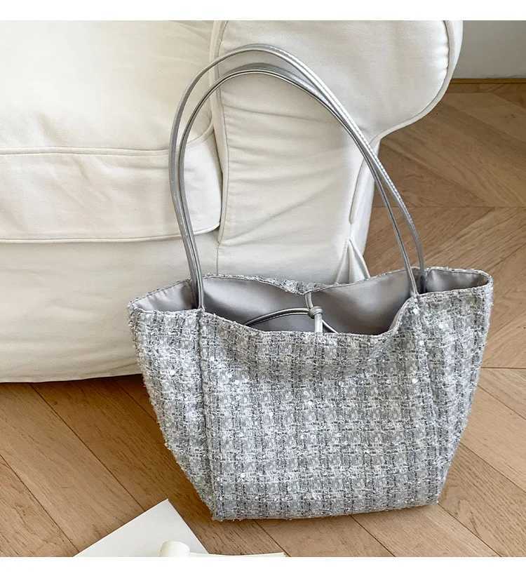 Women Bag Ladies Leisure Solid Color Totes Bag Large Capacity Sequins Handbag Luxury Sparkling Bucket Bag Womens Shoulder BagsL251023