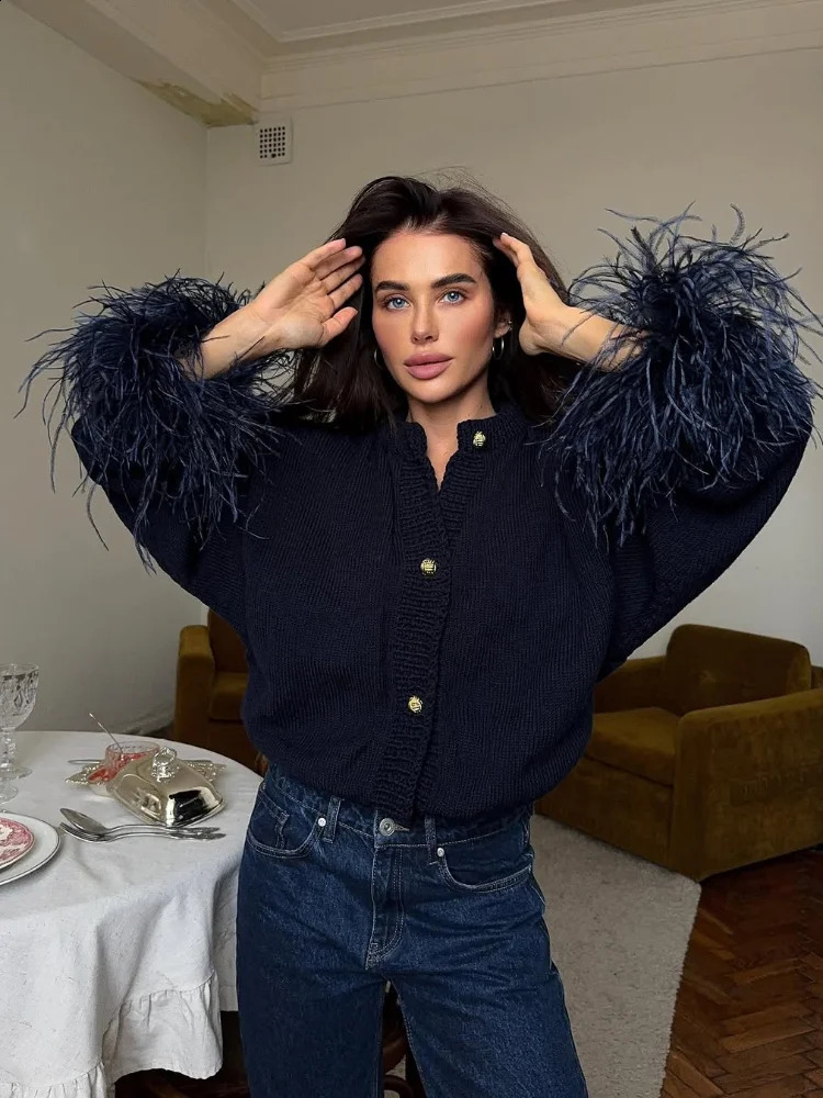 Women Chic Feather Patchwork Knitted Cardigan Oneck Long Sleeve Singlebreasted Short Sweater Lady High Street Knitwear 251022