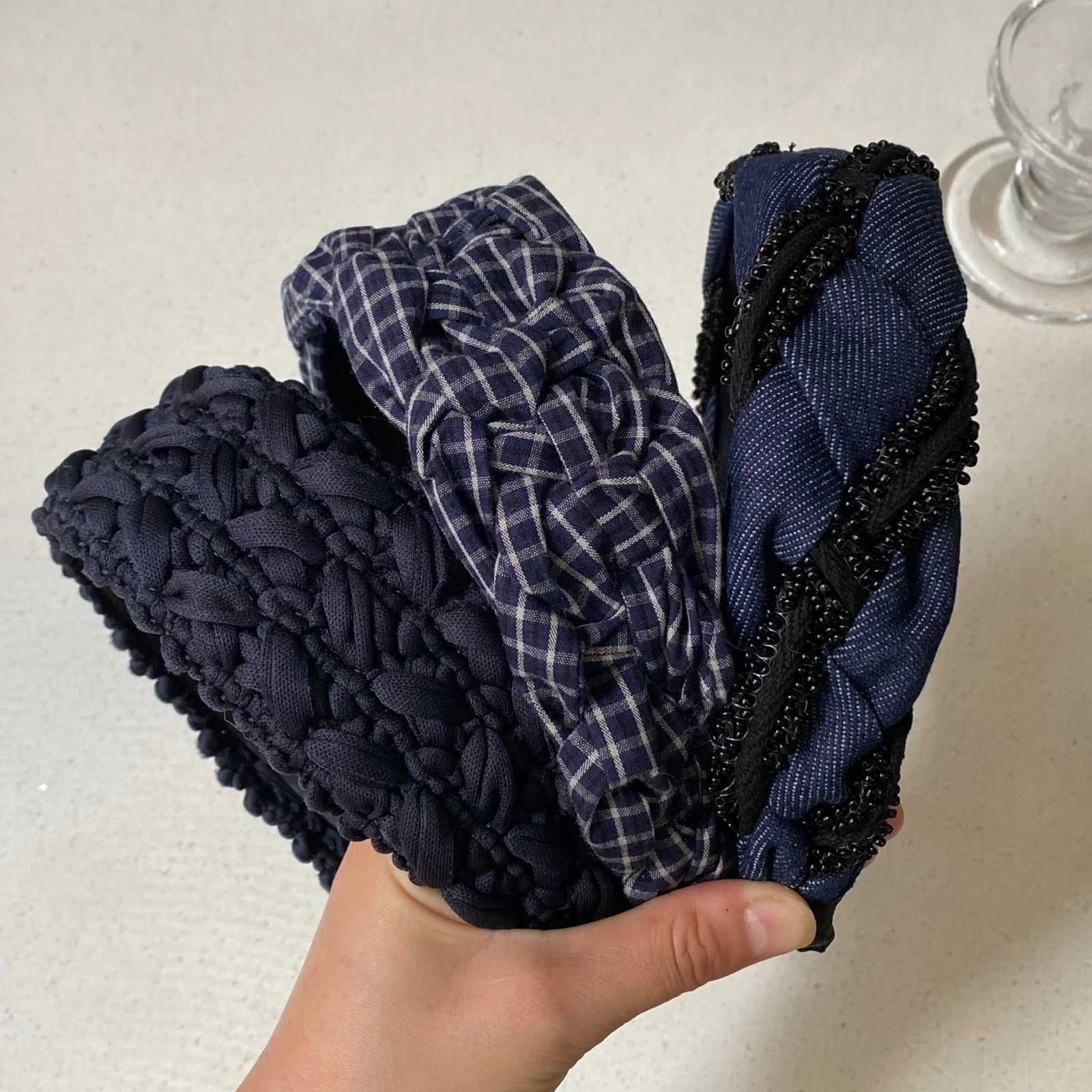 1PC tra MiuStyle HandKnitted Dark e Fabric Wide band KoreanStyle Retro Fashion band for Elevating Crown Volume Y251023