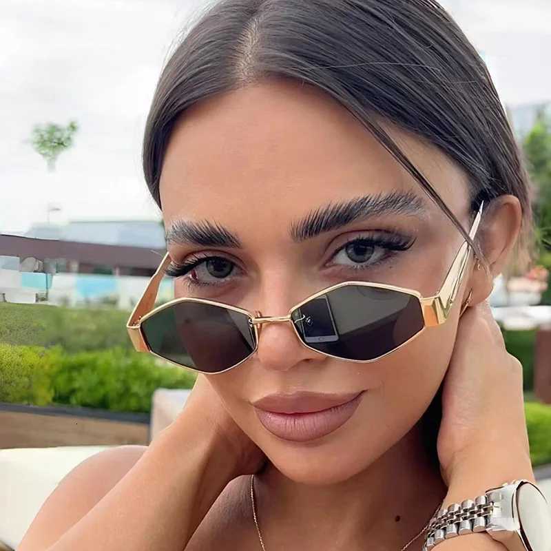 Fashion Polygonal Women Sunglasses 2025 Vintage Brand Rhombus Ladies Sun glasses Shades Unique Metal Frame Punk Eyewear MenW251023