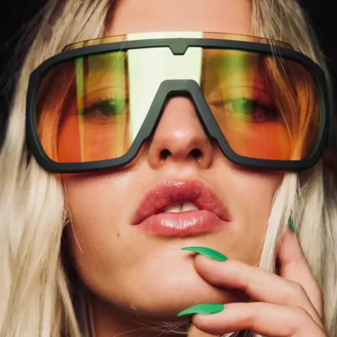 y2k Oversized One Piece Sunglasses Women For Men Male Luxury Brand Designer Vintage Punk Outdoor Sport Goggle Sun Glasses UV400W251023