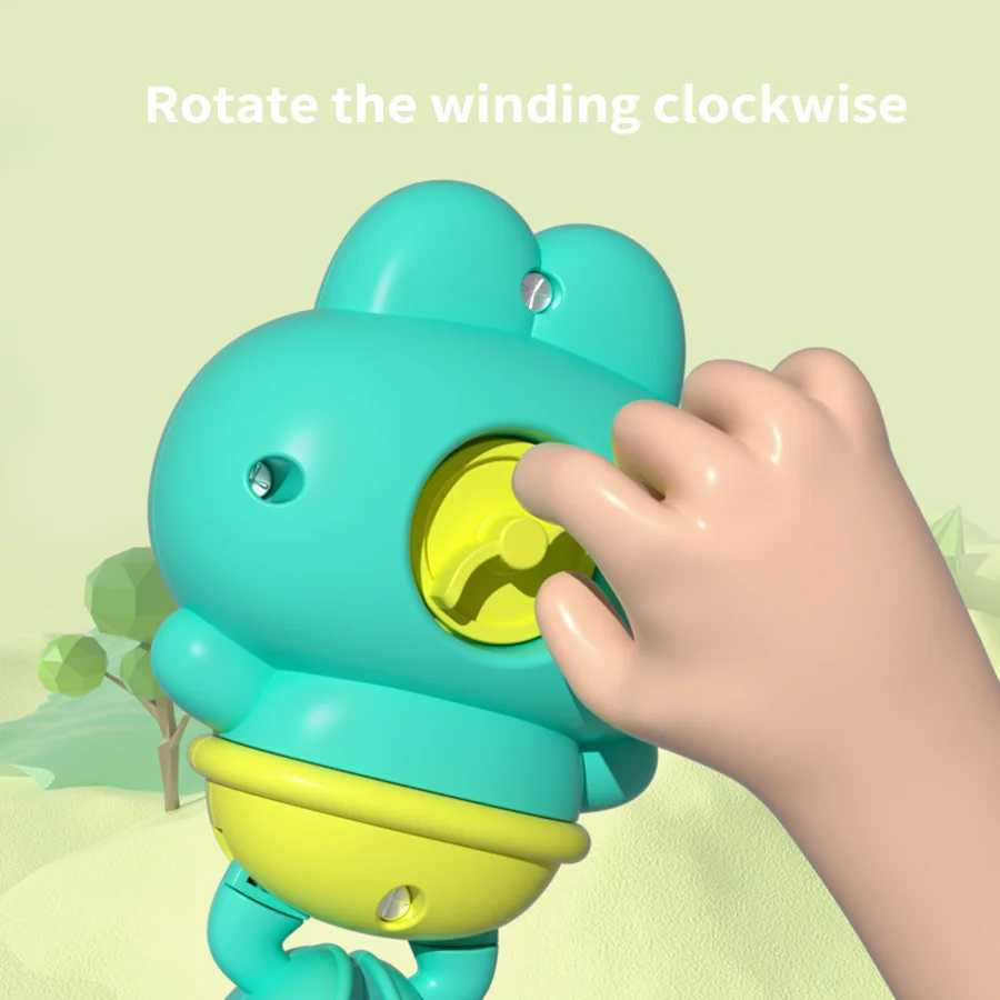 Childrens bath toys Clockwork frogs that float and swim J251023