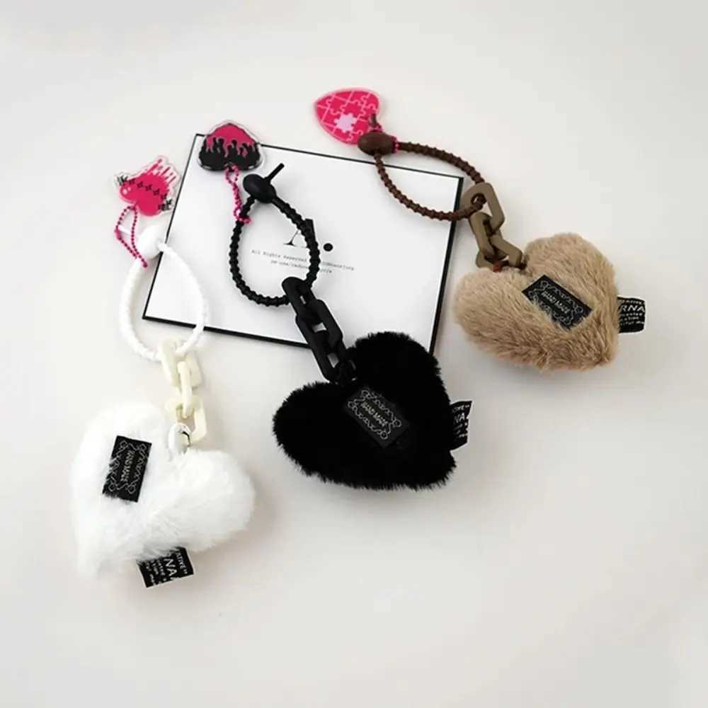 Cute Plush Heart Pendant with Silicone Cord Lightweight Heart Keychain Hanging Ornament Bag Pendant Bag Accessories Z251023