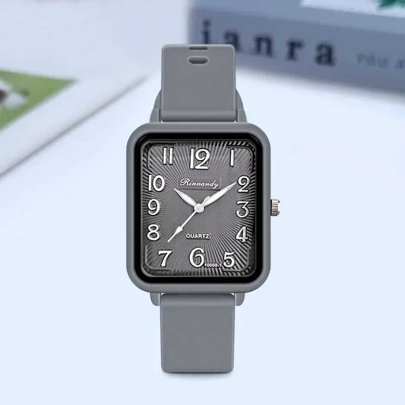 Brand Silicone Strap Watch Student Leisure Square Digital Women Quartz Watch New Fashion Ladies Luxury Wristwatch DropshippingL251023
