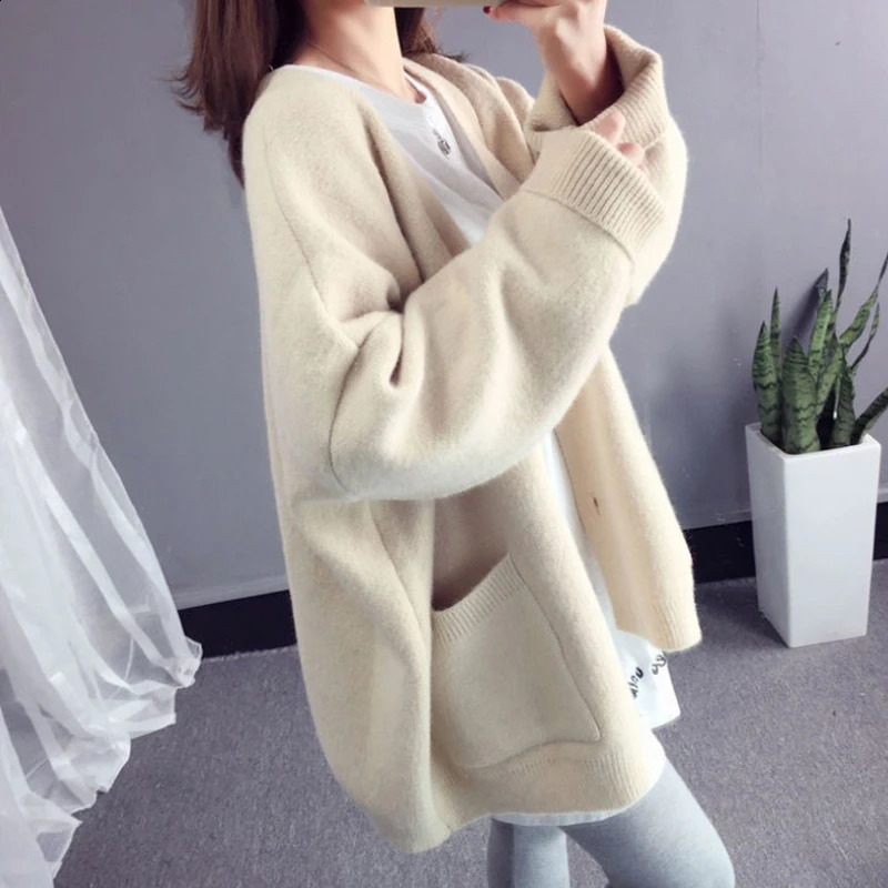 Winter Cardigan for Women Warm Harajuku Youth Korean Fashion Attractive in Knitwear Novelties Red Knitted Sweater Woman 251022
