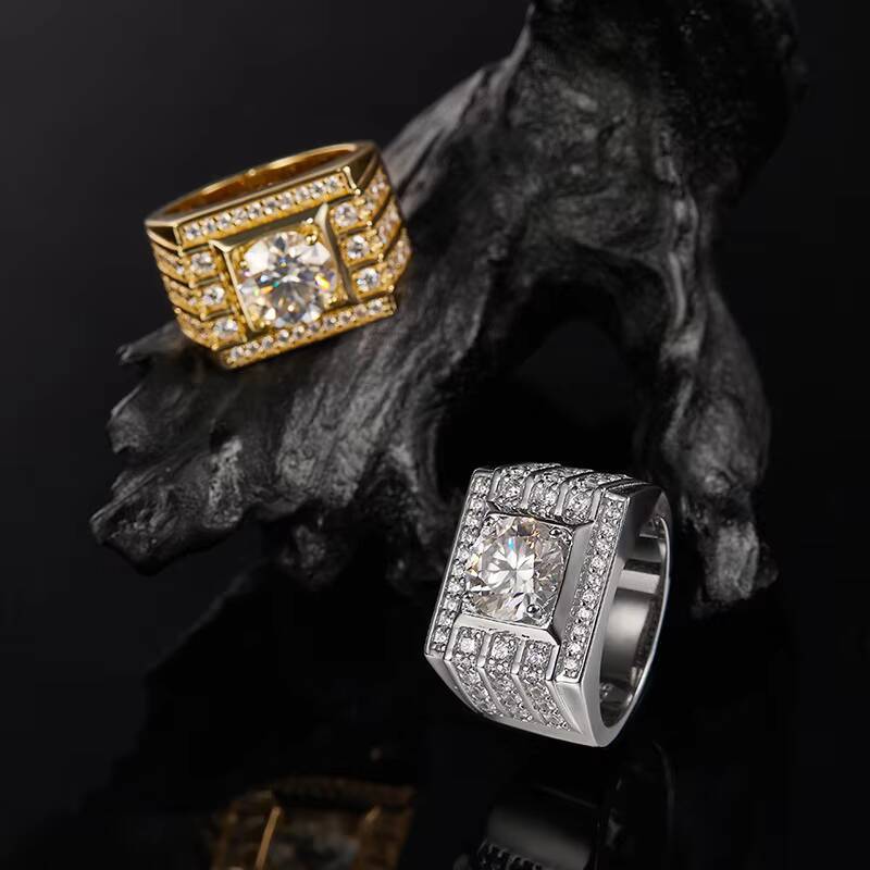 Factory Wholesale Round Brilliant Cut D Color 3ct Moissanite Engagement Rings with GRA Certificate for Man Parties