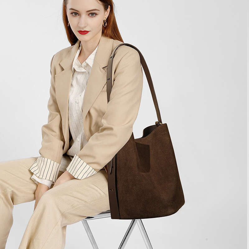Luxury bag Autumn Winter Women Lazy Style Nubuck Leather Shoulder Crossbody Niche High end Large Capacity Suede Bucket Bag