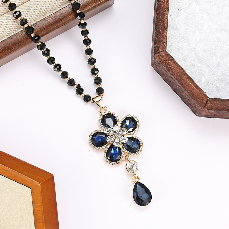 Gold necklace Pearl sweater chain women's camellia long style high-end minimalist pendant gift necklace for men free shipping