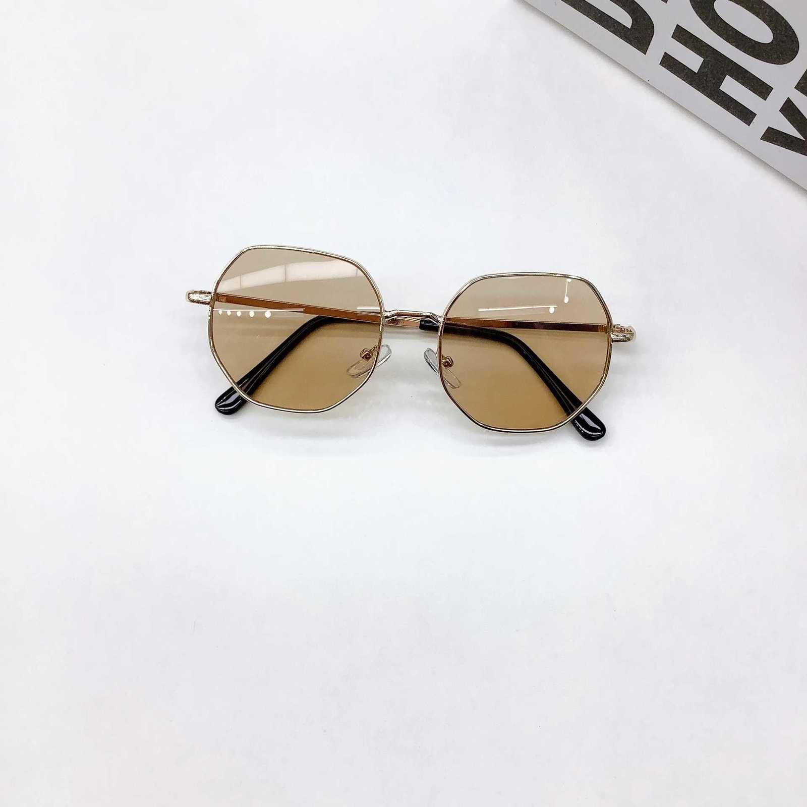 New Version Of Childrens Travel Shading SunglaSSeS For Boys Girls Sun And UV Protection GlassesW251023